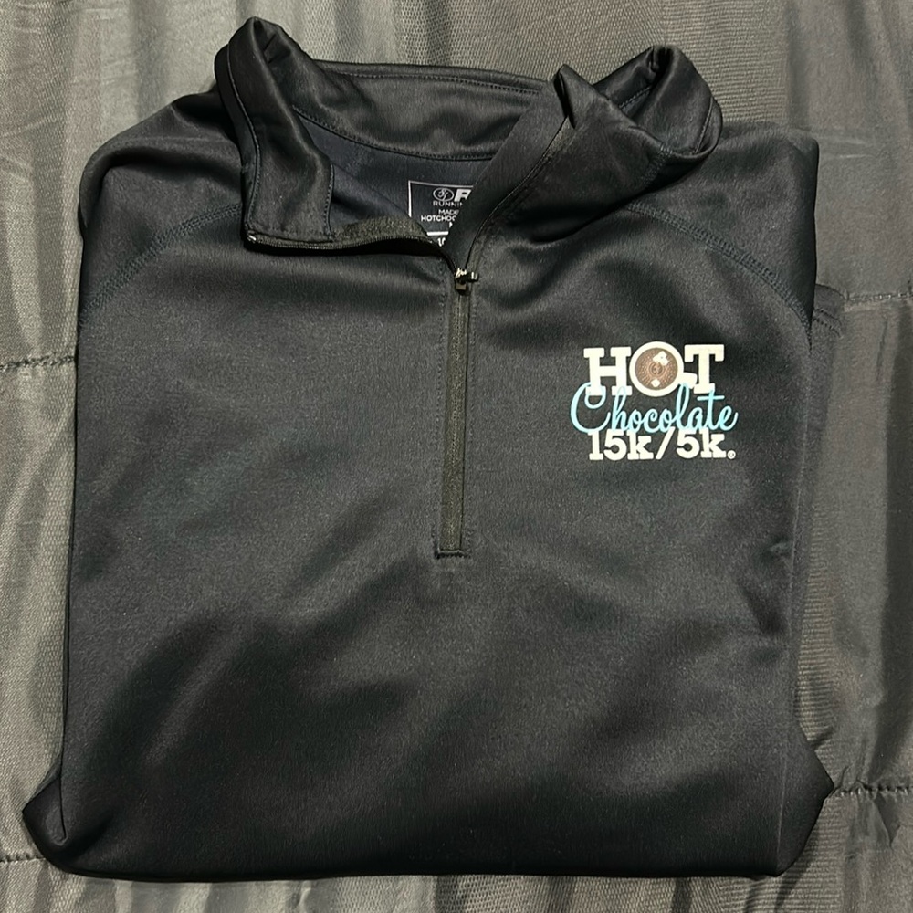 1/4 zip long sleeve Hot Chocolate race New. Mens XL